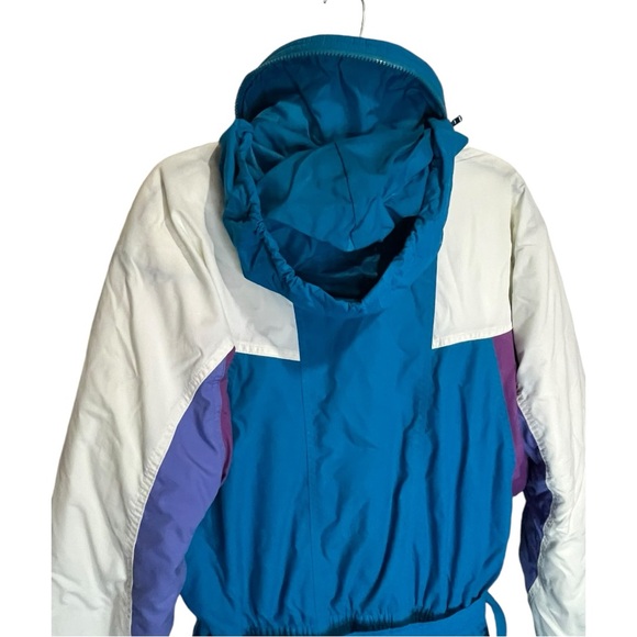 Cevas by Helly Hansen Snowsuit - Picture 9 of 15